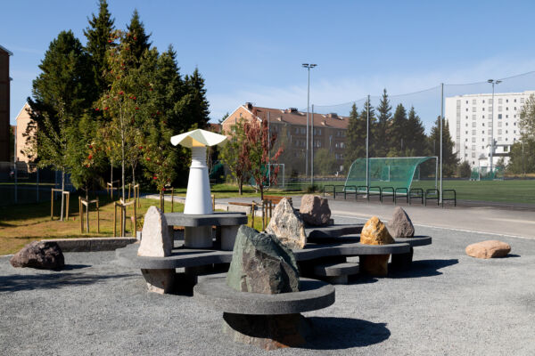 Are Mokkelbost sin skulptur på Kalbakken