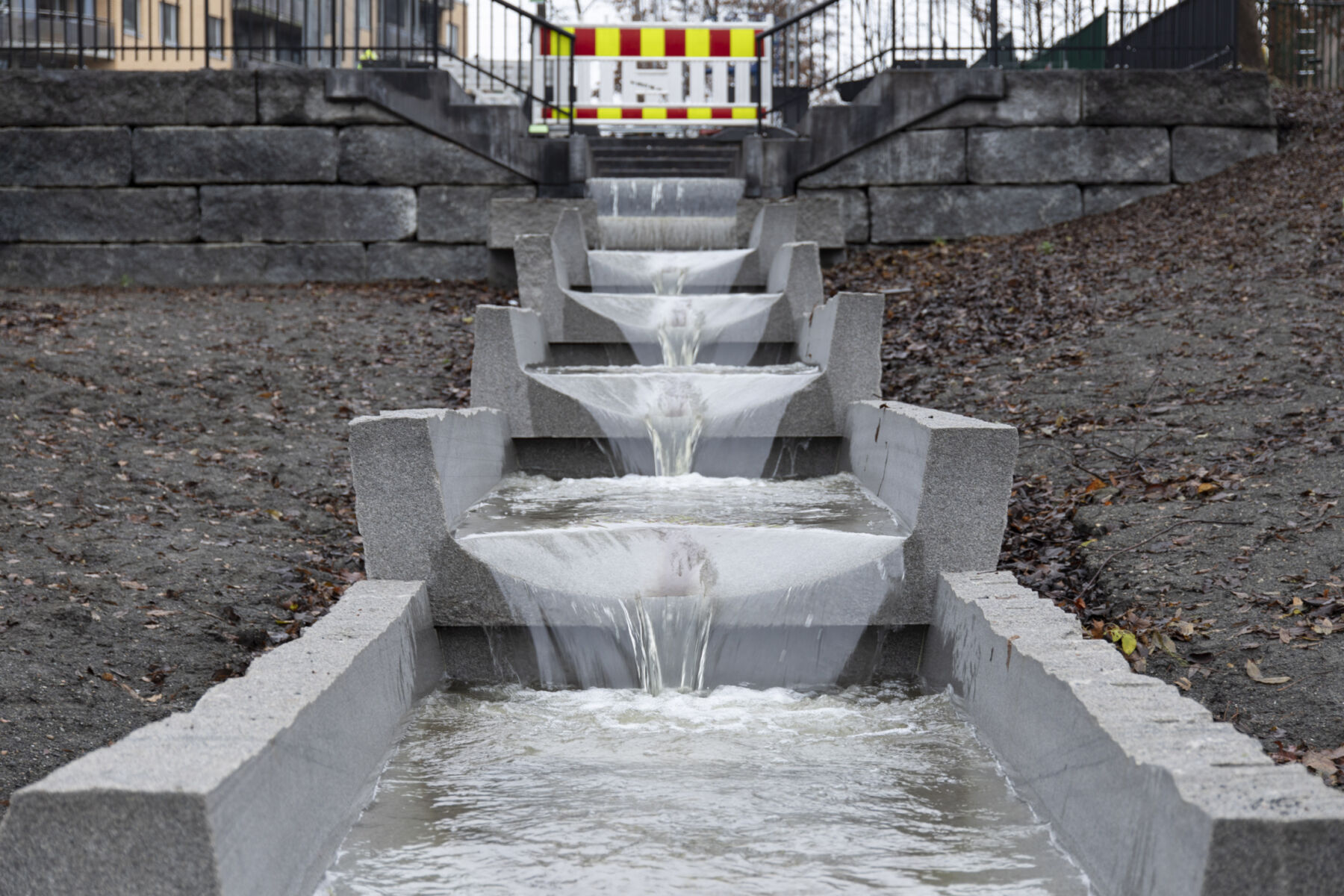 Trappefossen i klosterenga park. Foto