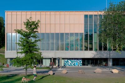 Foto av Tøyenbadet. Fotografert av Istan Virag