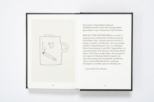 To sider i en bok med tegning på venstre side og tekst på høyre side. Foto.