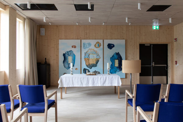 Foto av Eirik Senjes verk Dager på Tåsenhjemmet.