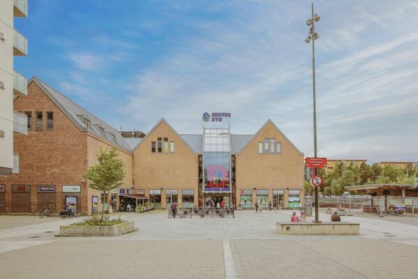 Foto av Mortensrud torg