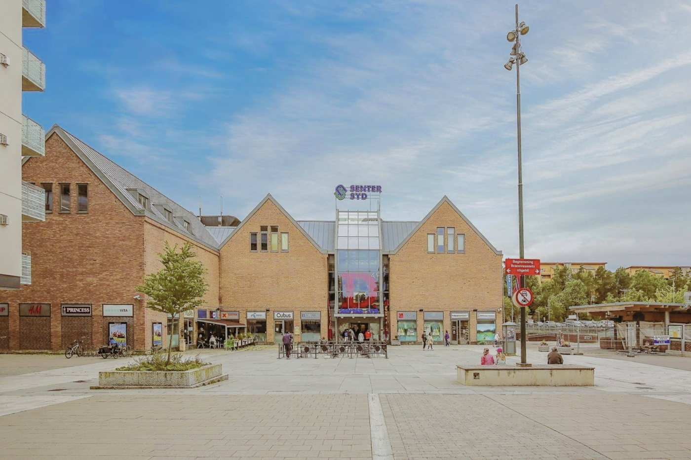 Foto av Mortensrud torg